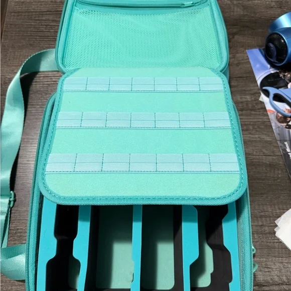 Animal Crossing Style Travel Case for Nintendo Switch 1/OLED and accessories - Picture 2 of 9